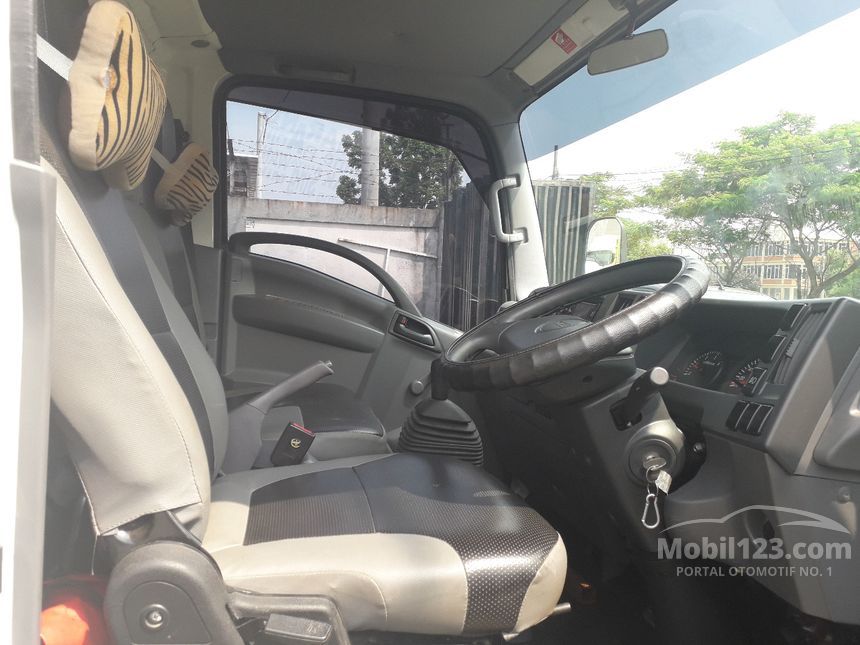 Jual Mobil  Isuzu  Elf  2021 NLR 2 8 di Jawa  Barat  Manual 