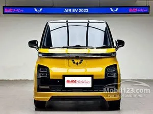 2023 Wuling Air EV Long Range + Charging Pile Hatchback