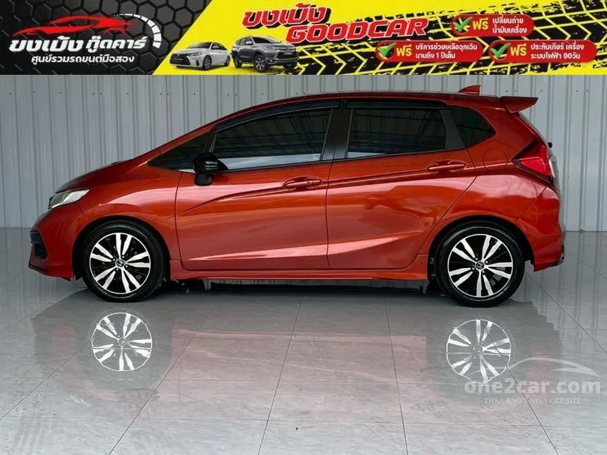 2019 Honda JAZZ RS Hatchback