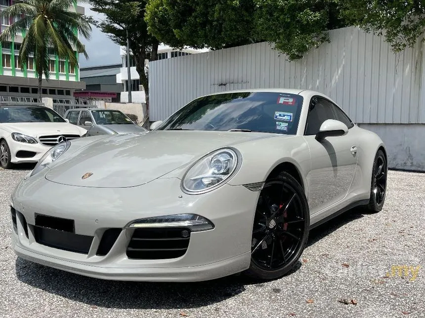 2013 Porsche 911 Carrera 4S Coupe