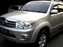 2010 Toyota Fortuner 2.5 G SUV Silver Kondisi Sangat Terawat