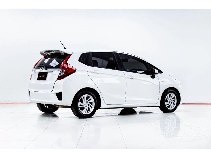 2014 Honda JAZZ V+ Hatchback