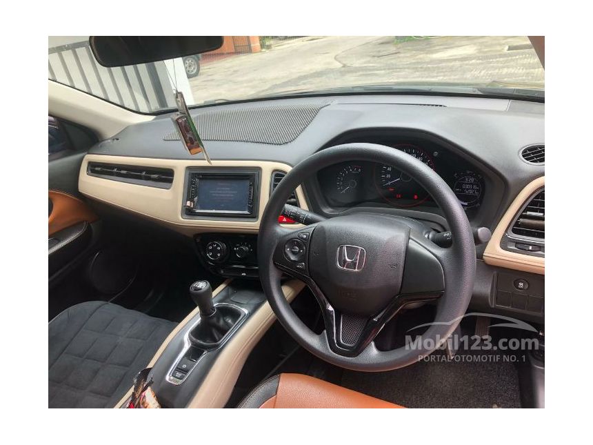 2014 Honda HR-V S SUV