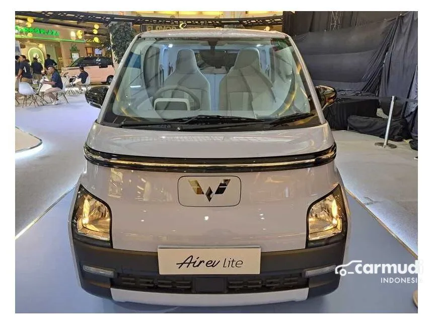 2024 Wuling EV Air ev Lite Long Range Hatchback