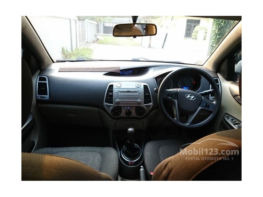 Jual Mobil  Hyundai  i20  2011 SG 1 4 di DKI Jakarta Manual 