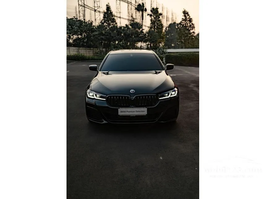 2023 BMW 520i M Sport Sedan