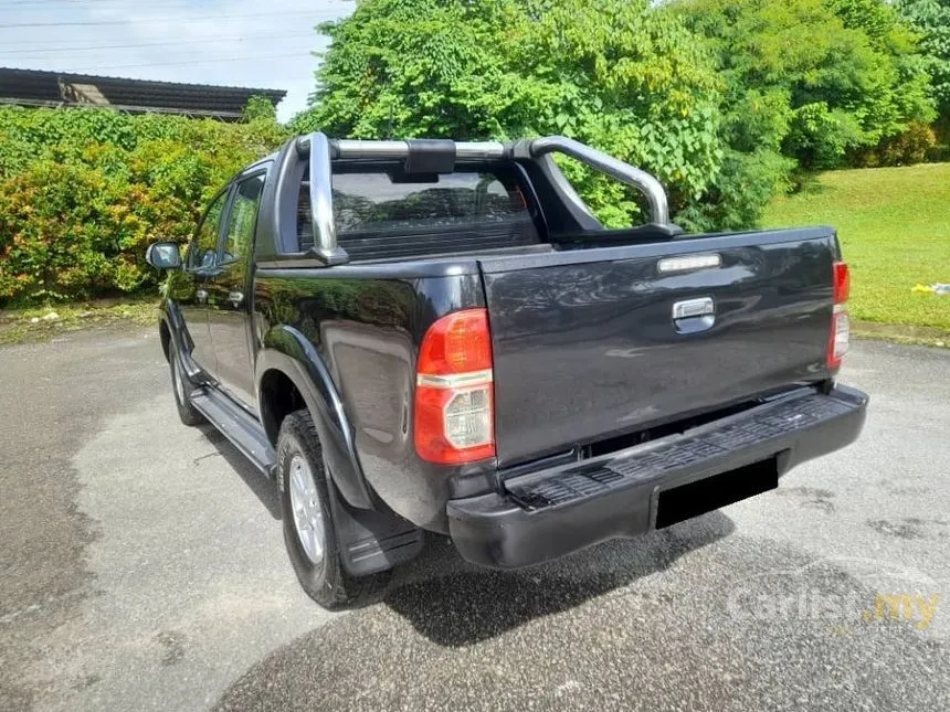 2012 Toyota Hilux G Dual Cab Pickup Truck