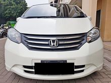 2011 Honda Freed PSD 1.5 2011 AT Ready to use