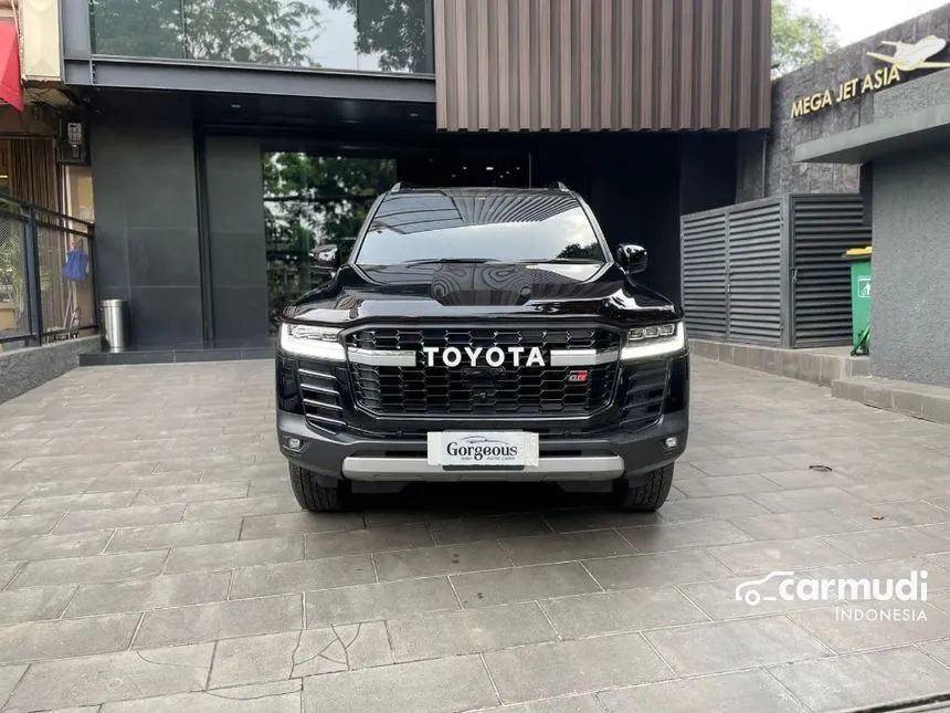 2024 Toyota Land Cruiser GR-S 70th Anniversary SUV