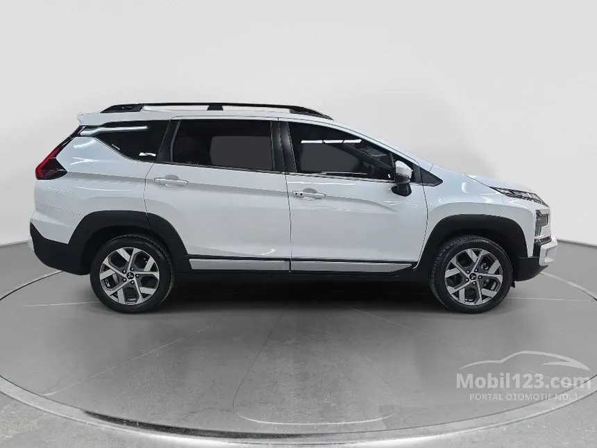 2023 Mitsubishi Xpander Cross Premium MPV
