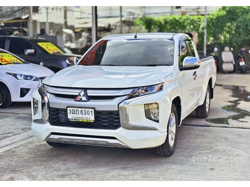 2022 Mitsubishi TRITON GLX Mega Cab Pickup