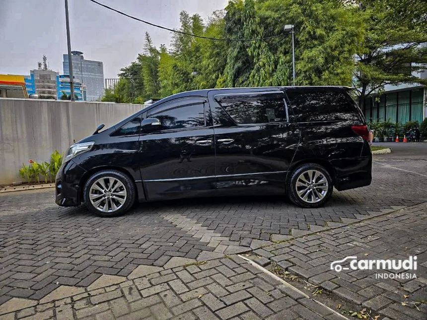 2010 Toyota Alphard S MPV