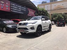 2017 Toyota Fortuner 2.8 (ปี 15-18) TRD SUV AT