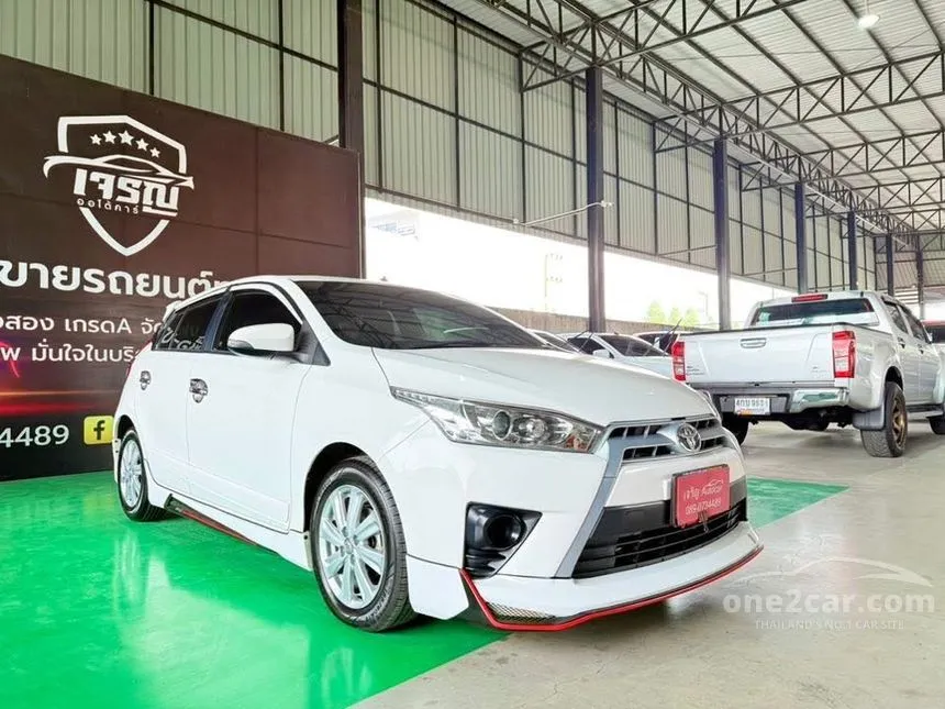 2017 Toyota YARIS G Hatchback