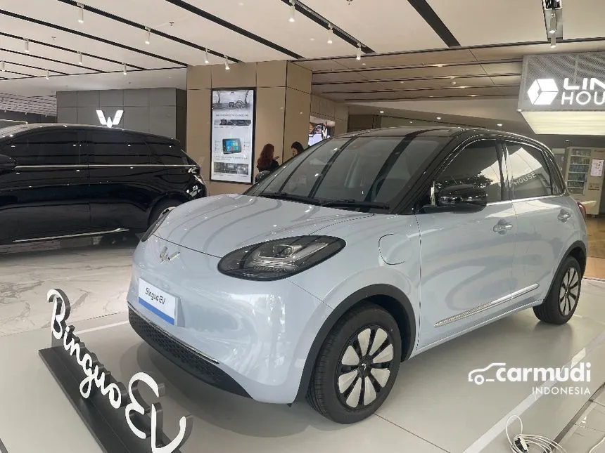 2024 Wuling Binguo EV Premium Range Hatchback