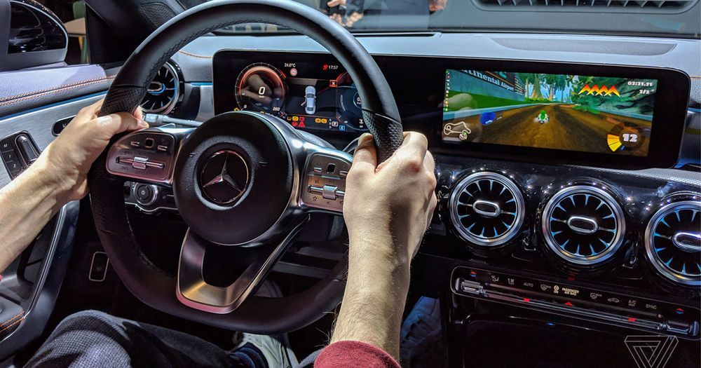 You Can Play Mario Kart In This All-New Mercedes-Benz CLA - Berita ...