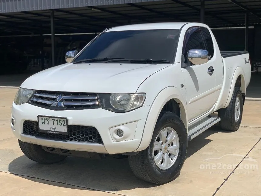 2014 Mitsubishi TRITON GLS Plus Mega Cab Pickup
