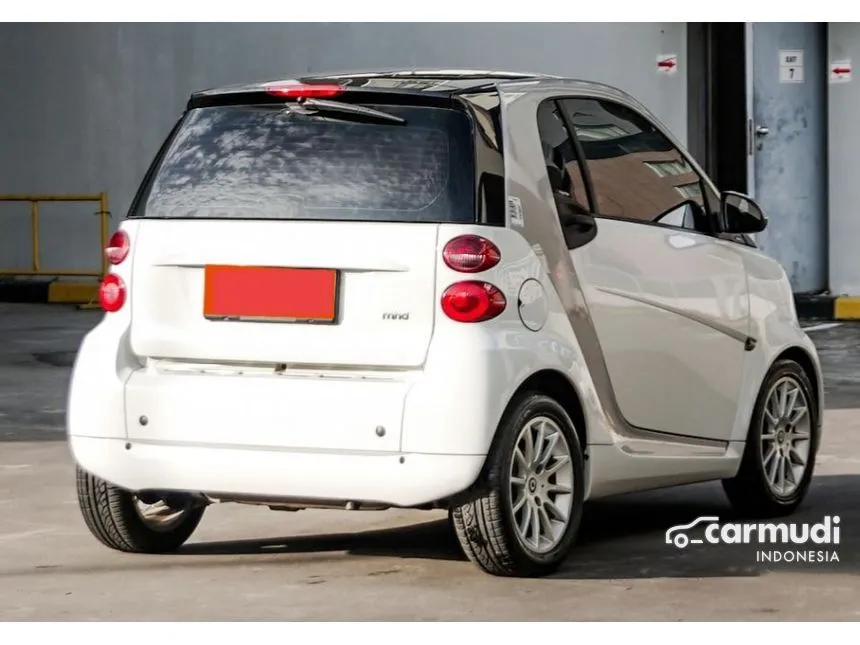 2011 smart fortwo Pure Coupe