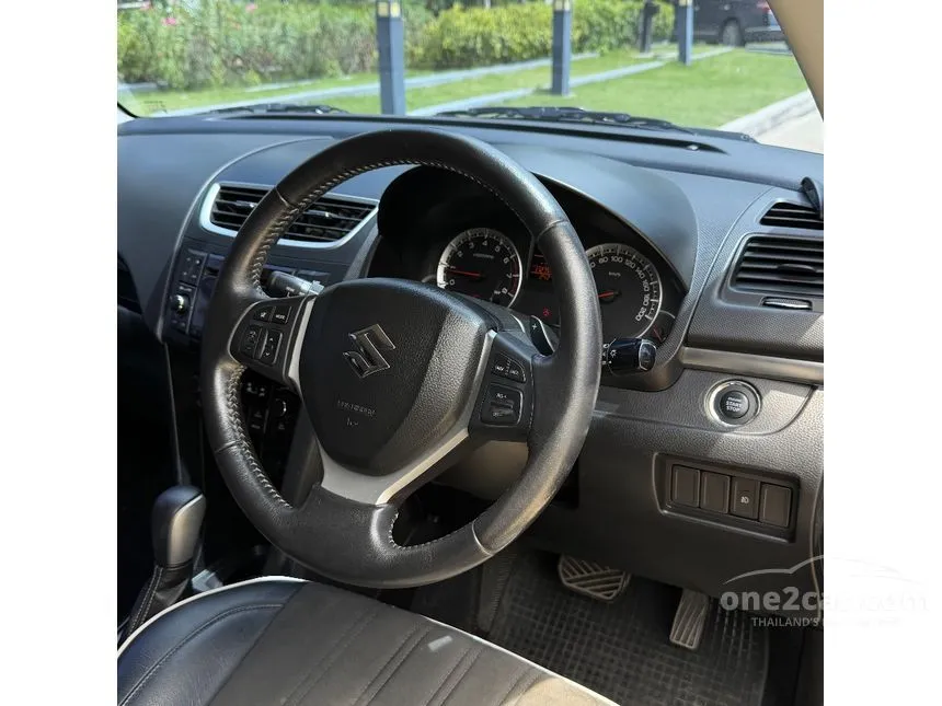 2016 Suzuki SWIFT Sai Hatchback