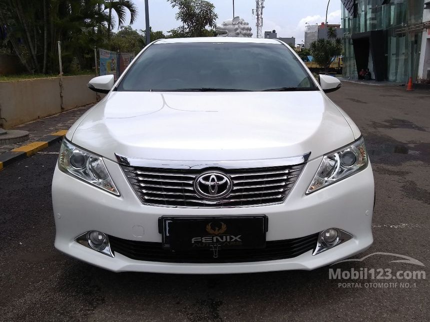 Jual Mobil Toyota Camry 2012 V 2.5 di DKI Jakarta Automatic Sedan Putih