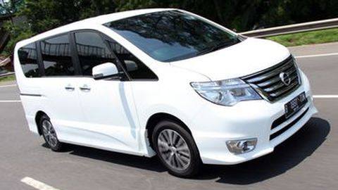 Test Drive Nissan Serena 2016
