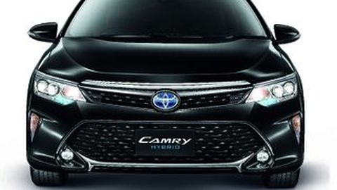 Toyota เปิดตัว Camry รุ่นปรับโฉมใหม่ เพิ่มอ็อปชั่นความสะดวก ลดราคารุ่นไฮบริด