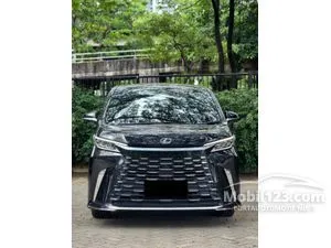 2024 Lexus LM 350h 2.5 7 Seater MPV
