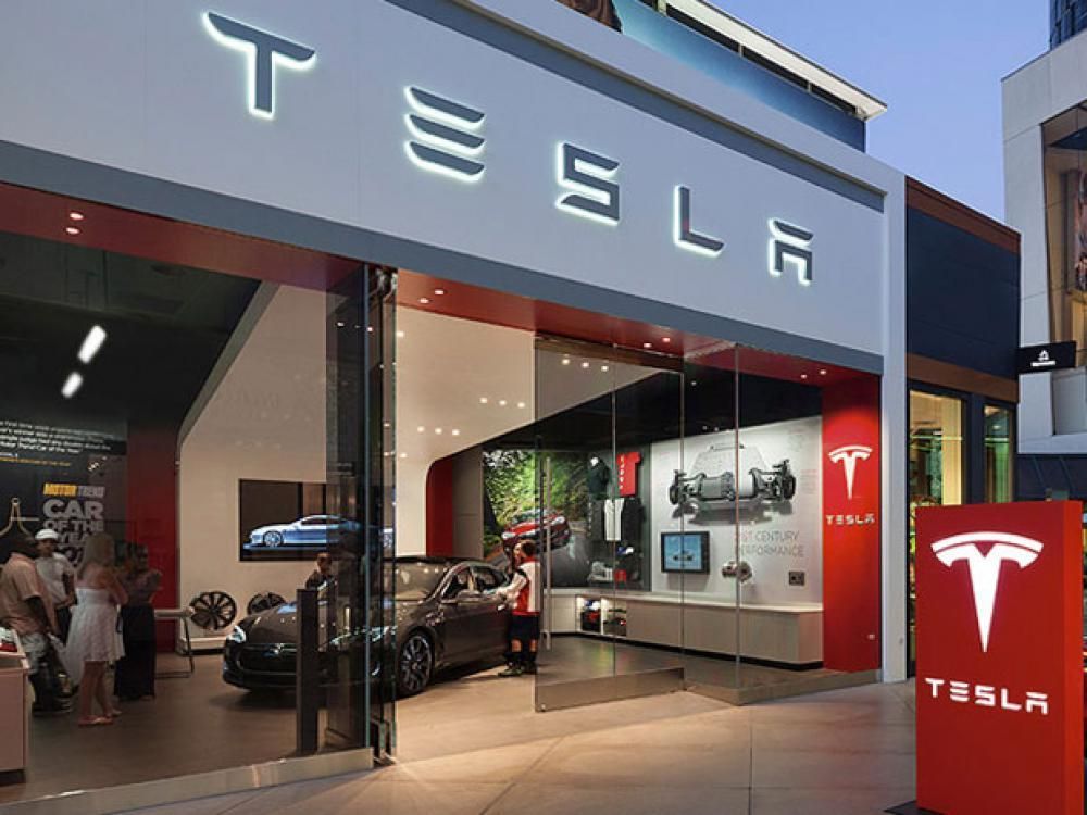 Tesla Mau Bikin Mobil Listrik Murah! Bakal Kalahkan Merek China atau Tidak, Ya?