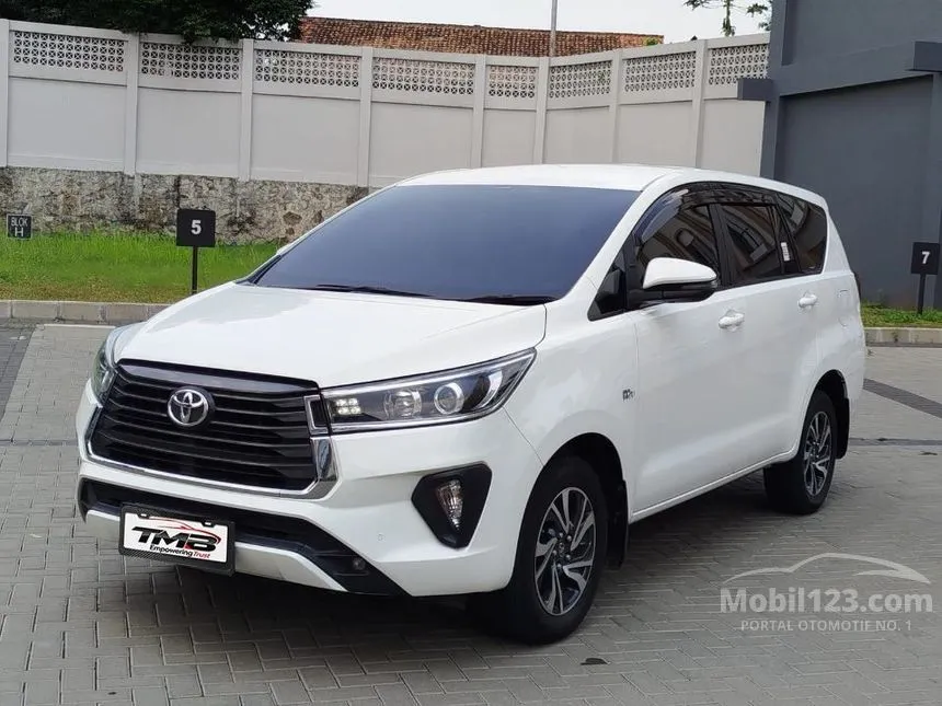 2020 Toyota Kijang Innova V MPV