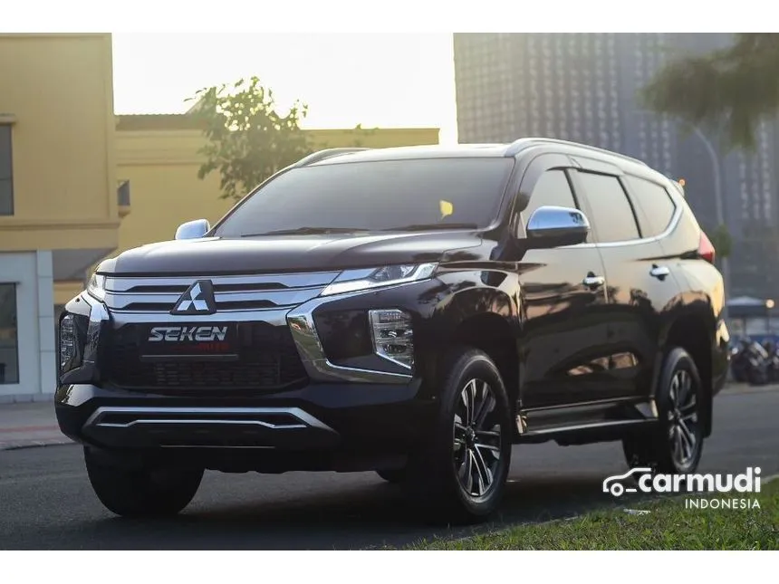 2023 Mitsubishi Pajero Sport Dakar SUV