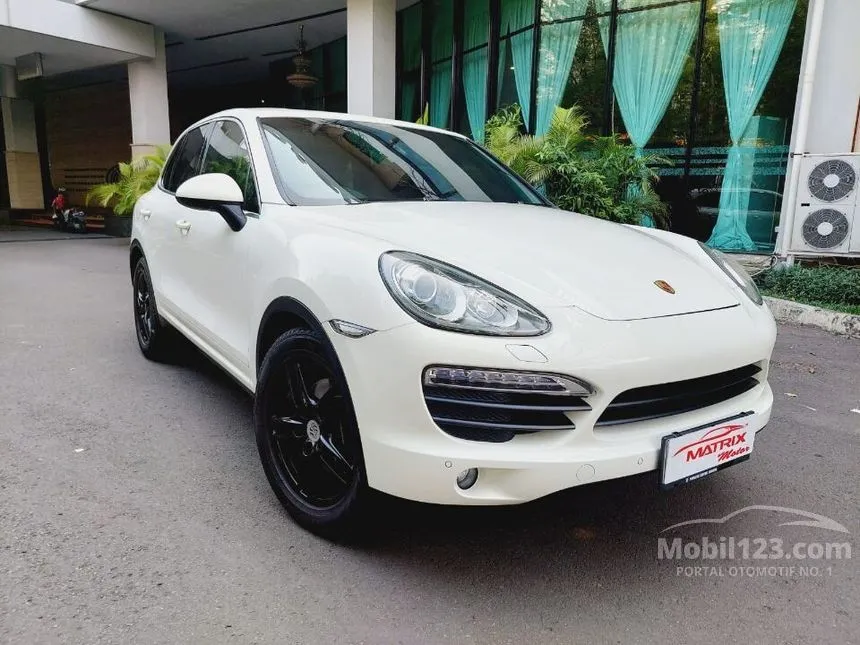 Jual Mobil Porsche Cayenne 2011 3.6 di DKI Jakarta Automatic SUV Putih Rp 585.000.000