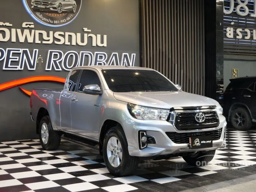2019 Toyota HILUX REVO E Prerunner Smart Cab Pickup