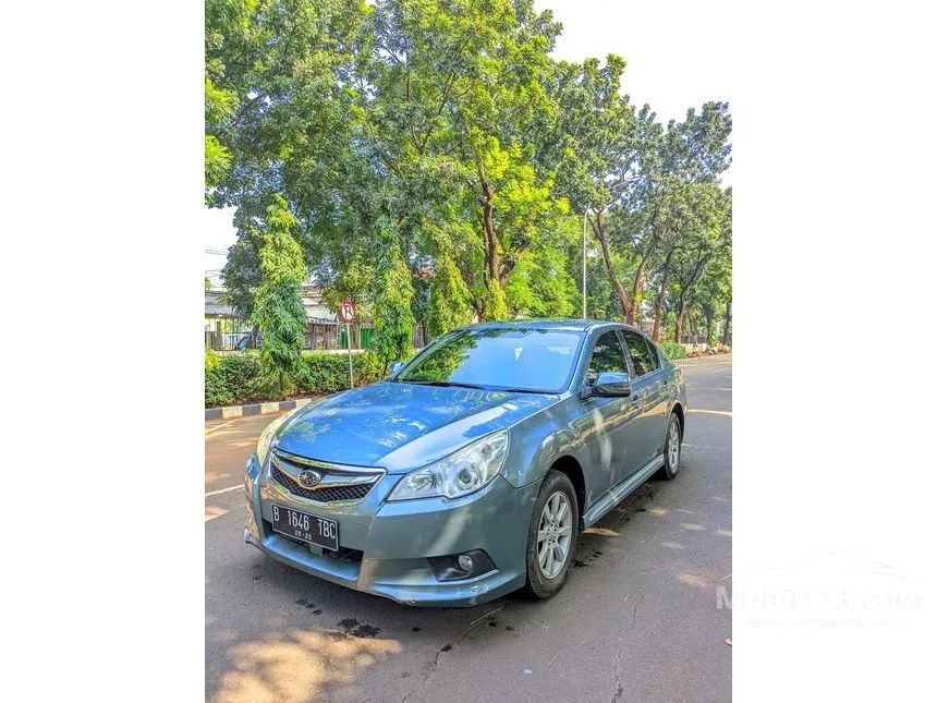 2010 Subaru Legacy Sedan