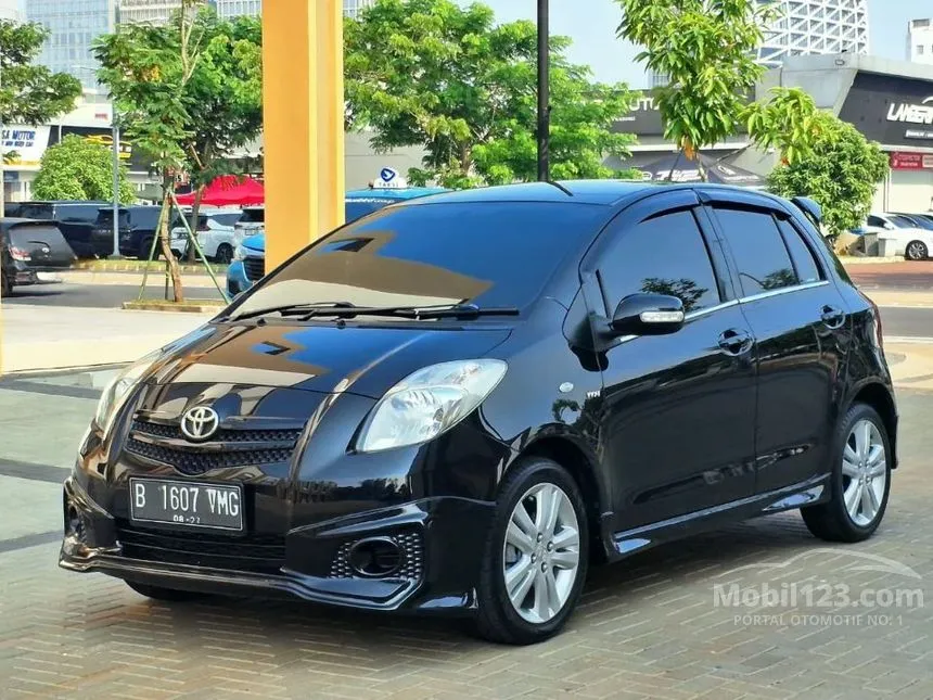 2008 Toyota Yaris E Hatchback