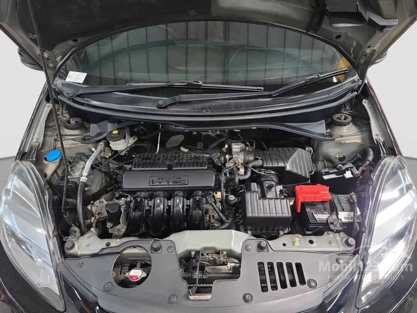 2017 Honda Brio RS Hatchback