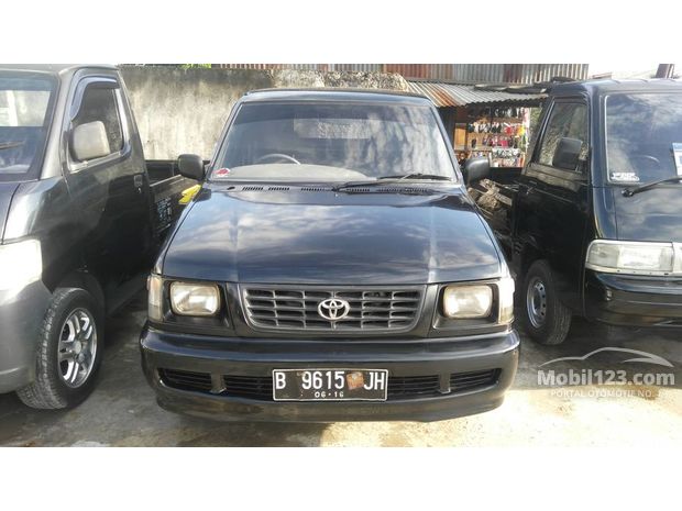 Toyota Kijang Pick Up Mobil Bekas Baru dijual di 