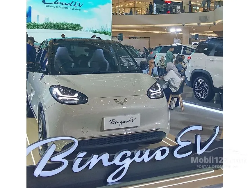 Jual Mobil Wuling Binguo EV 2024 410Km Premium Range di DKI Jakarta Automatic Hatchback Putih Rp 346.999.999