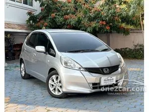 2012 Honda JAZZ 1.5 V Hatchback