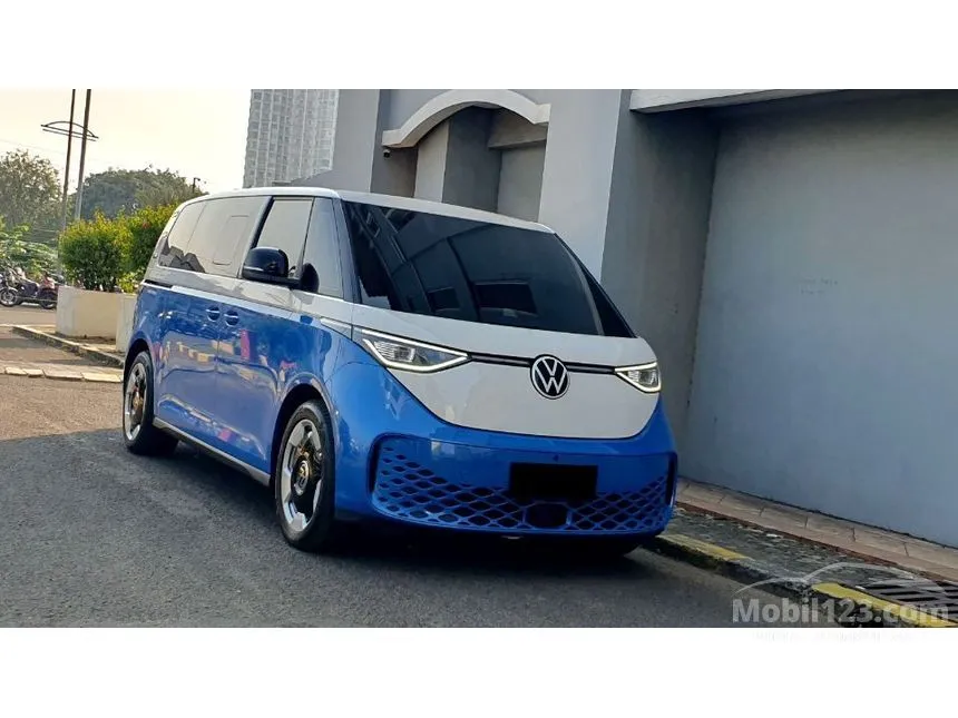 2025 Volkswagen ID. Buzz LWB Van