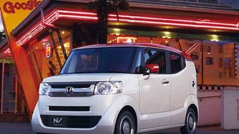 พาชม 2018 Honda N-Box Slash รถเล็กแต่โฉบเฉี่ยวสุดๆ