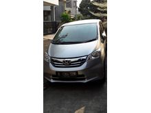 Honda Freed Type Tertinggi Tangan Pertama