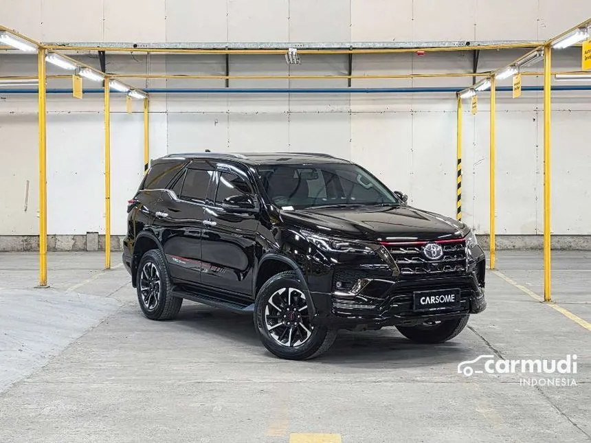 2021 Toyota Fortuner VRZ TRD 4X2 SUV