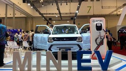 Mobil Listrik DFSK Mini EV Meluncur di Indonesia 2023, Langsung Dirakit Lokal!