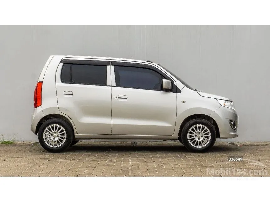 2020 Suzuki Karimun Wagon R GS Hatchback