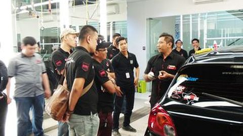 V-KOOL dan Komunitas Makin Mesra