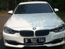 2015 BMW 320i 2.0 Luxury Sedan