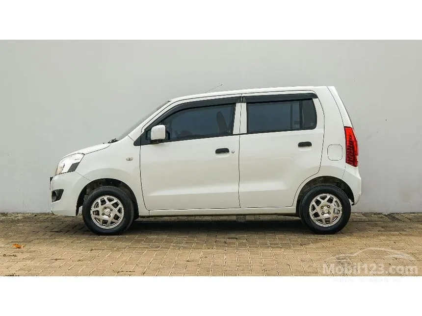 2020 Suzuki Karimun Wagon R GL Hatchback