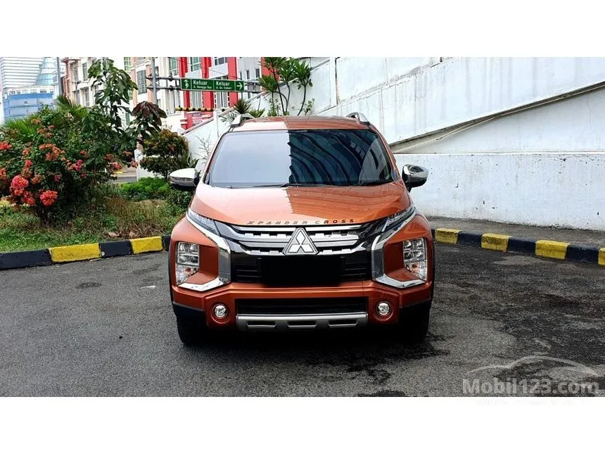 Jual Mobil Mitsubishi Xpander 2020 CROSS Premium Package 1.5 di DKI Jakarta Automatic Wagon Orange Rp 225.000.000