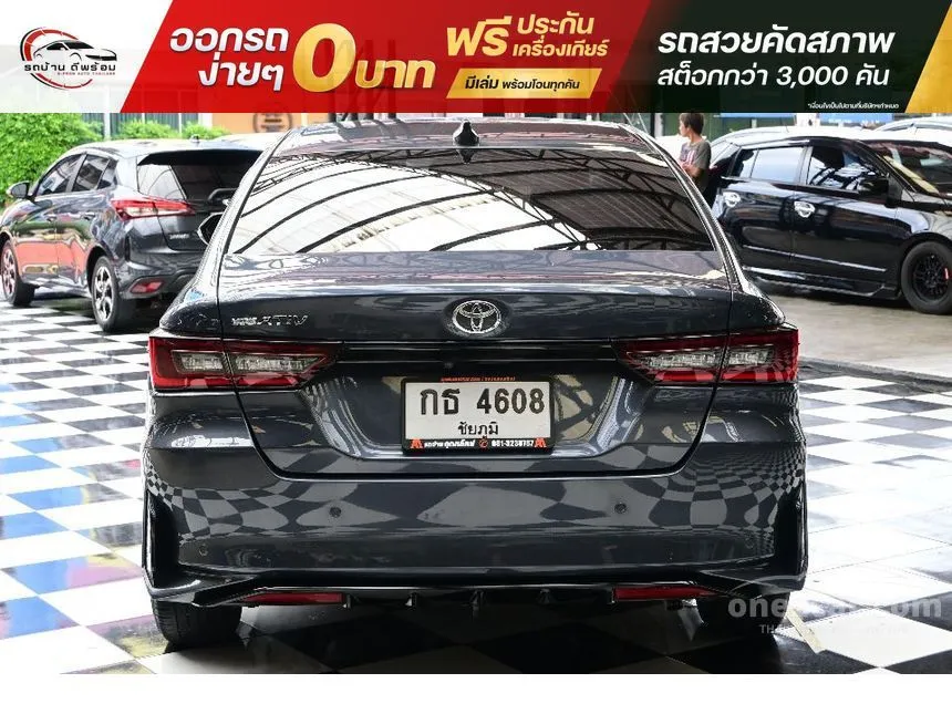 2022 Toyota Yaris Ativ Premium Luxury Sedan