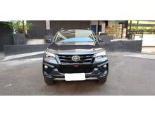 2018 Toyota Fortuner 2.4 TRD SUV kilometer 8 ribuan